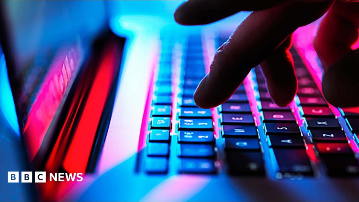 ما هو PHP ولماذا أثار تدافعًا عالميًا في مجال الأمن السيبراني؟